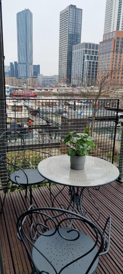 Double King Suite, Canary Wharf Waterfront 런던 외부 사진